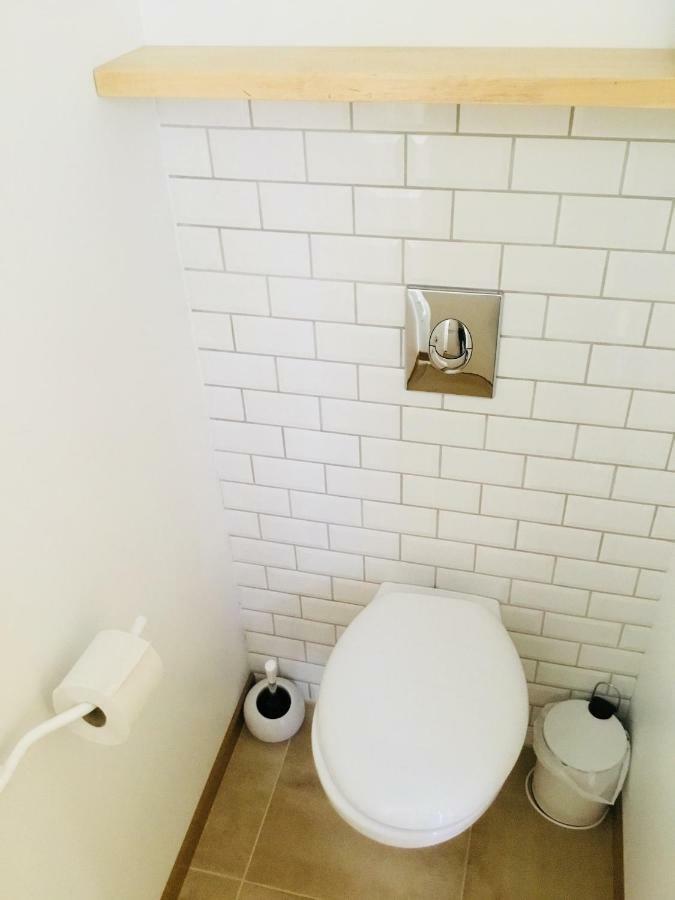 Gite Blanco Y Madera Narbonne Luaran gambar